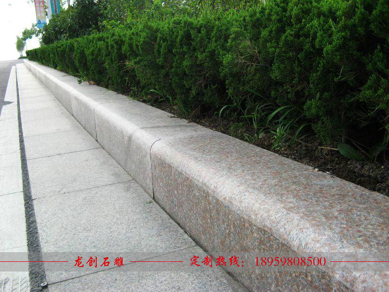 花崗巖路緣石施工注意事項—龍創(chuàng)石雕